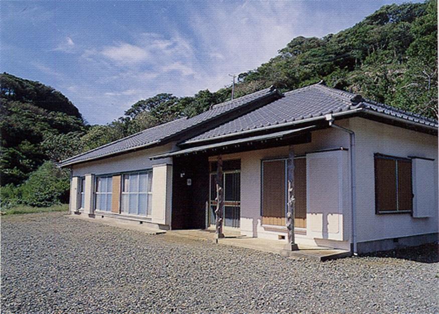 Minshuku Isaburo Bed & Breakfast Шимода Екстериор снимка